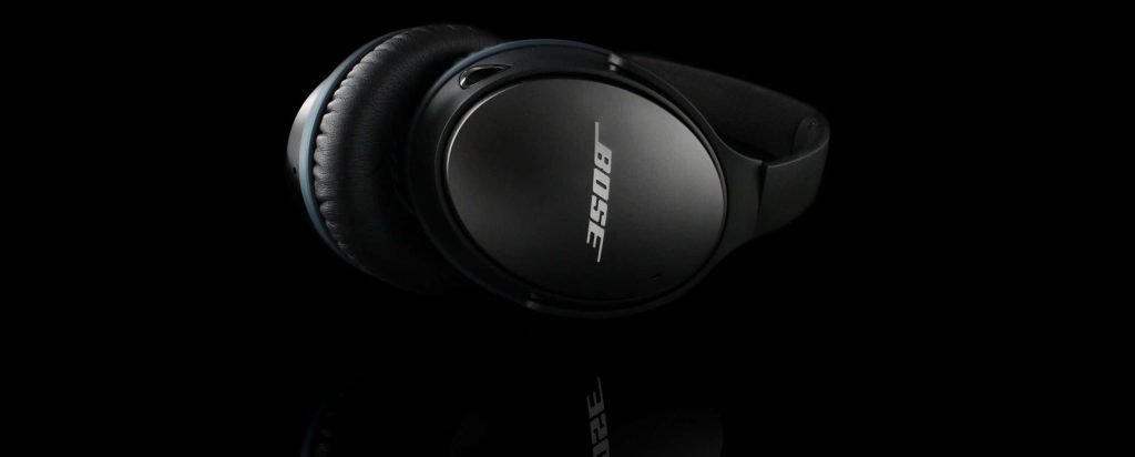 Bose QuietComfort 25 vs 35 Review - Outeraudio
