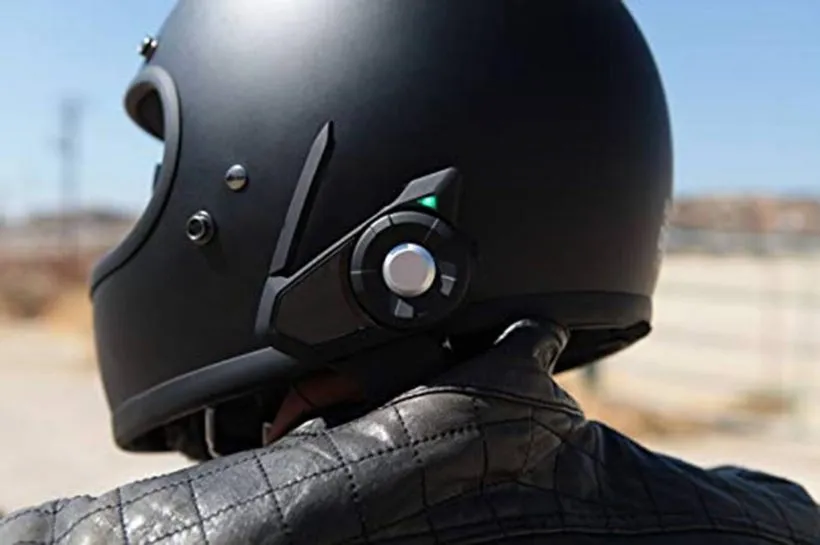 Bluetooth Motorcycle Helmet 820x545 1