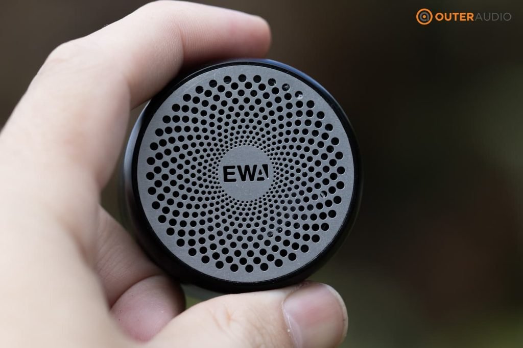 ewa a106 bluetooth speaker