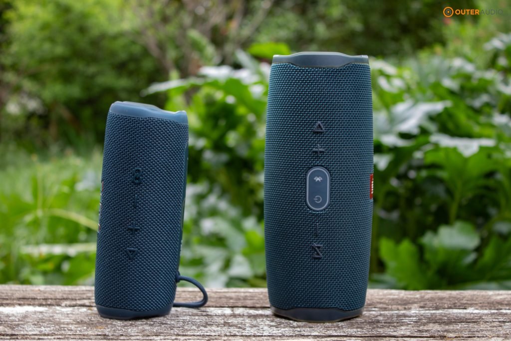 JBL Charge 4 vs Flip 6 Controls
