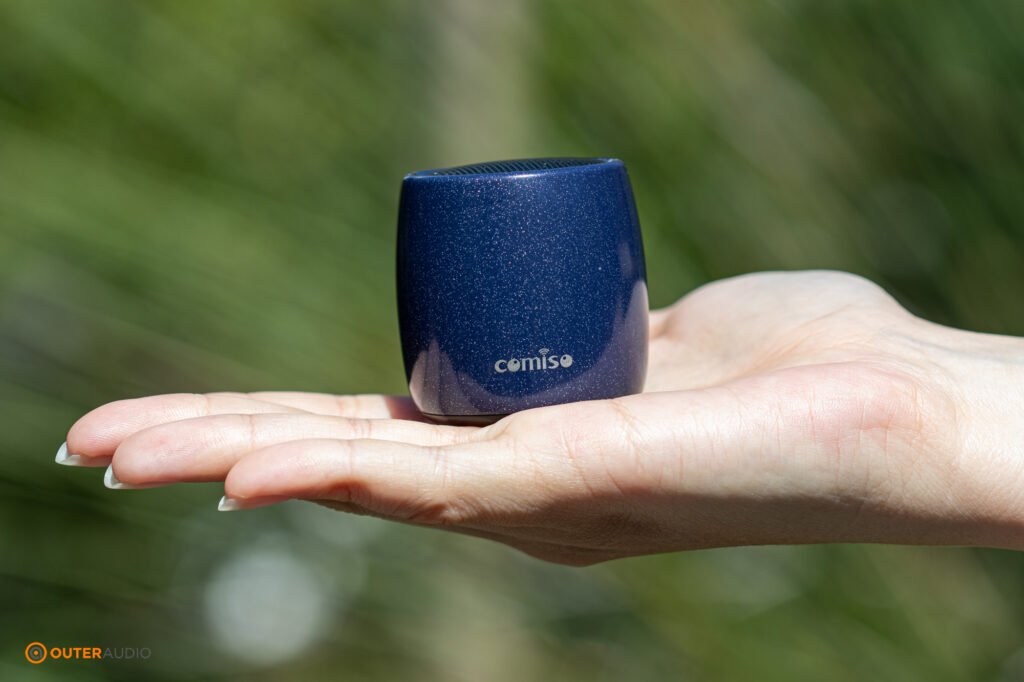 Comiso C17A Bluetooth Speaker on hand