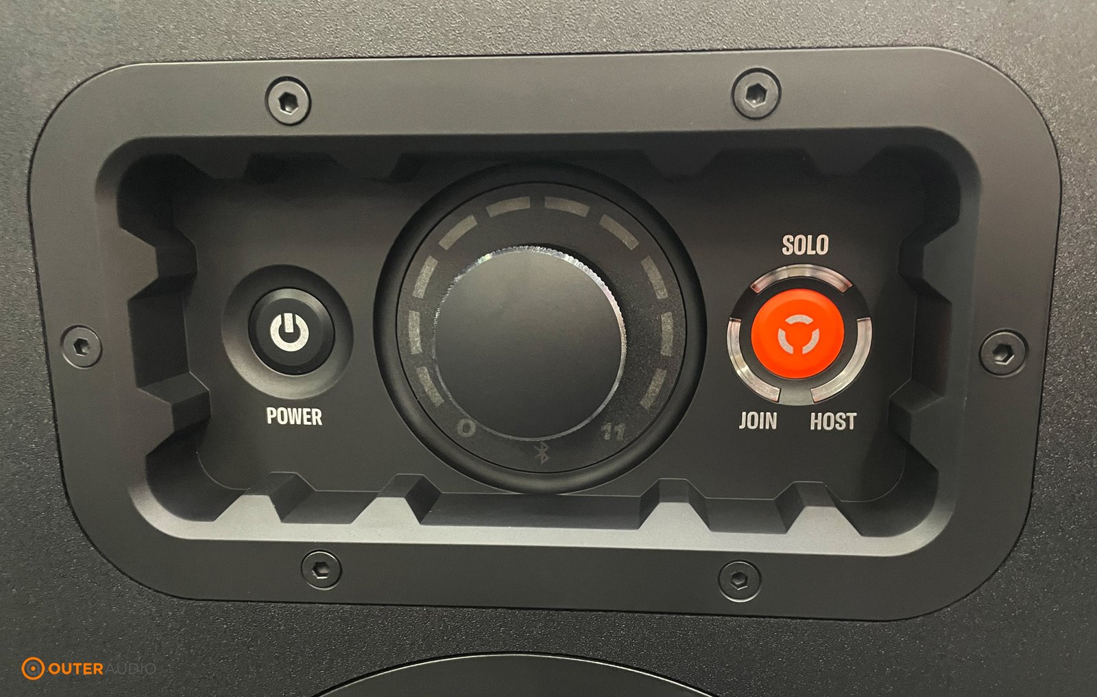 Soundboks 4 Controls