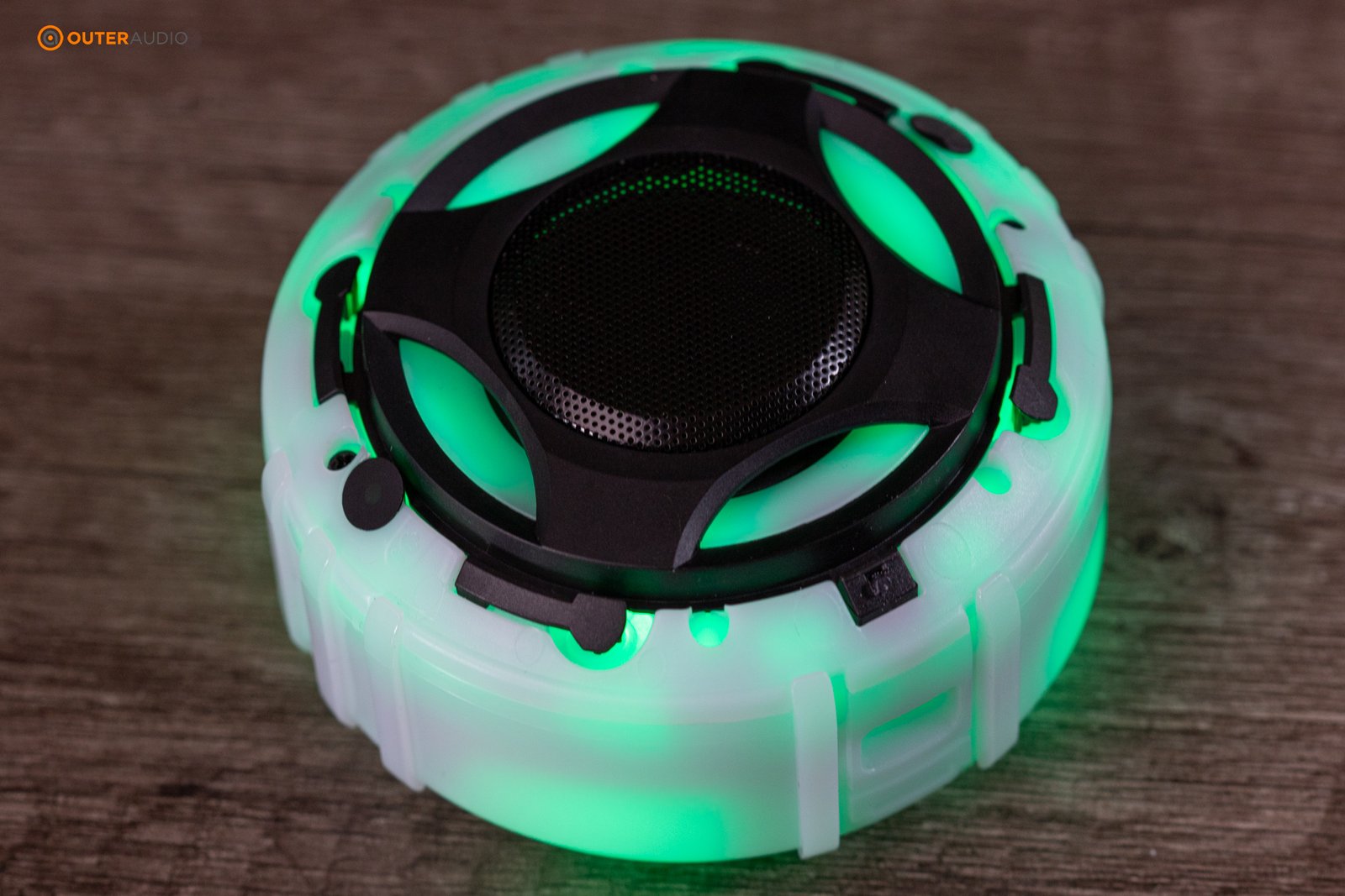 Comiso shower speaker without the rubber wrap